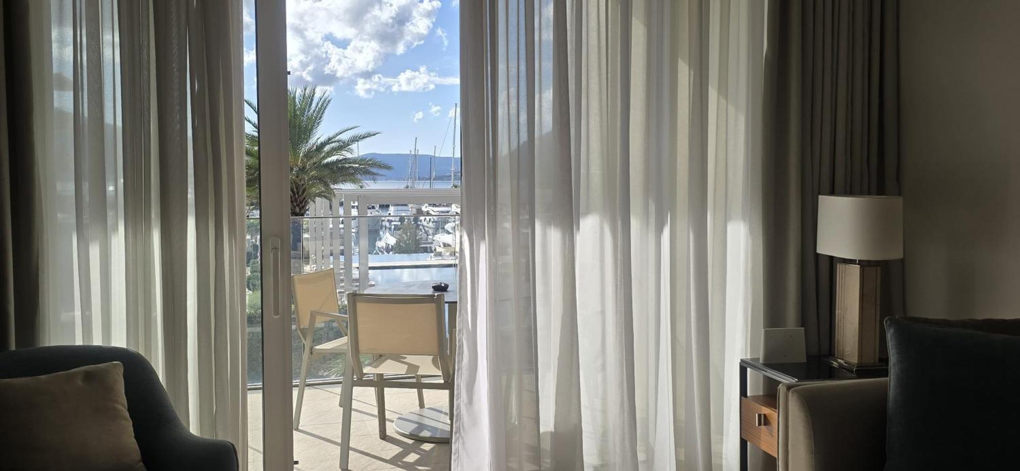 Porto Montenegro Luxurious Elena Tivat Ngoại thất bức ảnh